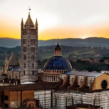 דירה Modern & Strategic